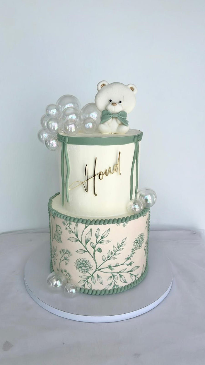 Gâteau d'anniversaire personnalisé réalisé par Chyraze Pâtisserie — modèle 9