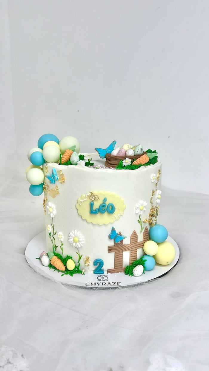 Gâteau d'anniversaire personnalisé réalisé par Chyraze Pâtisserie — modèle 13