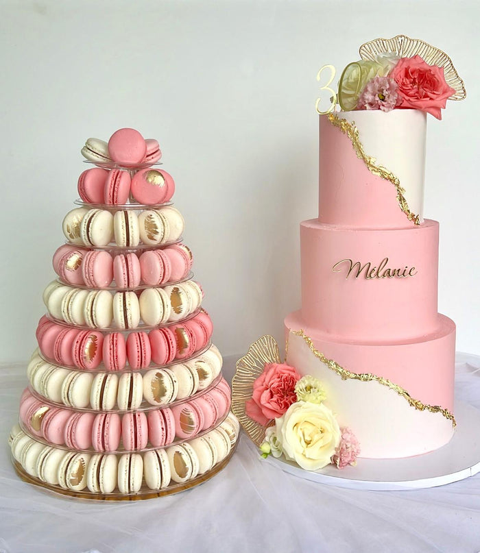 Gâteau d'anniversaire personnalisé réalisé par Chyraze Pâtisserie — modèle 25