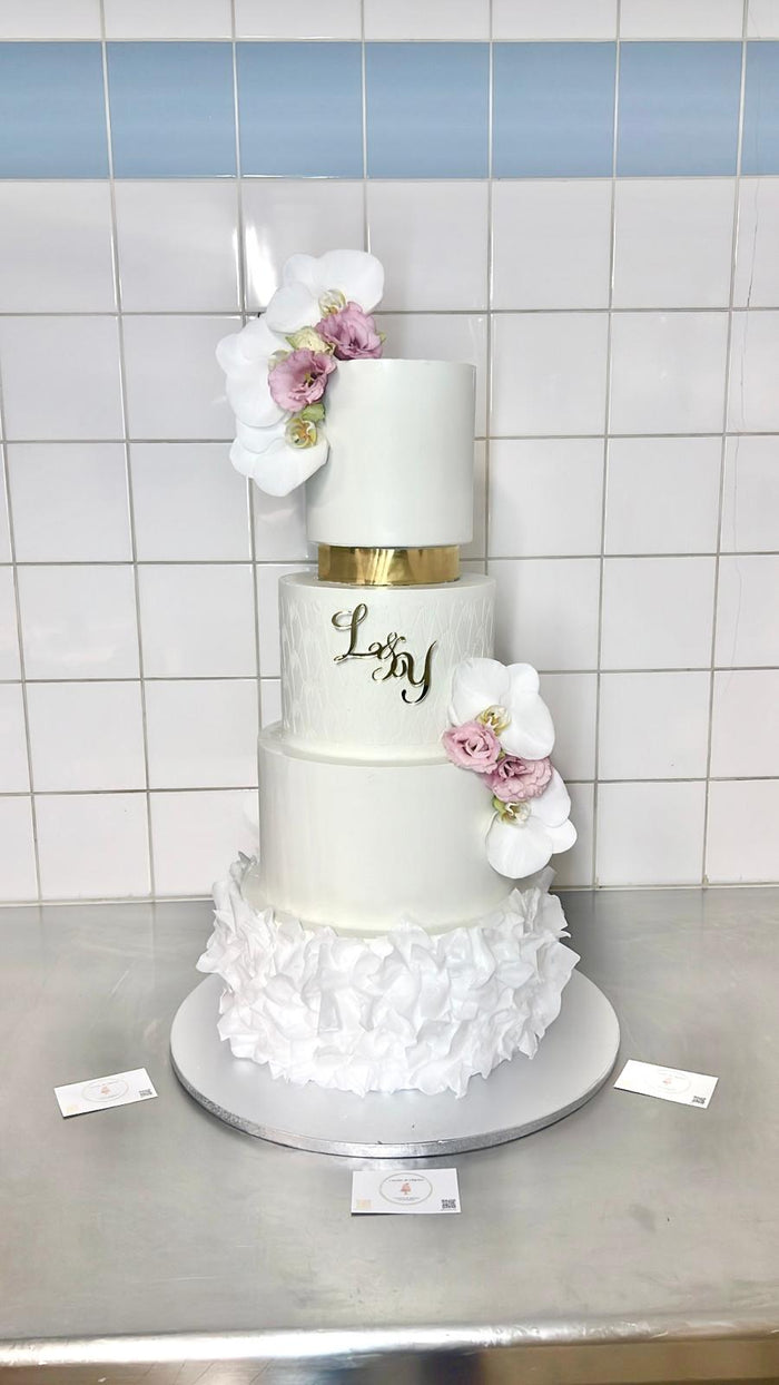 Wedding cake et pièce montée de mariage réalisés par Chyraze Pâtisserie — modèle 8